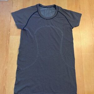 Lululemon Swiftly Tech Short-Sleeve Shirt